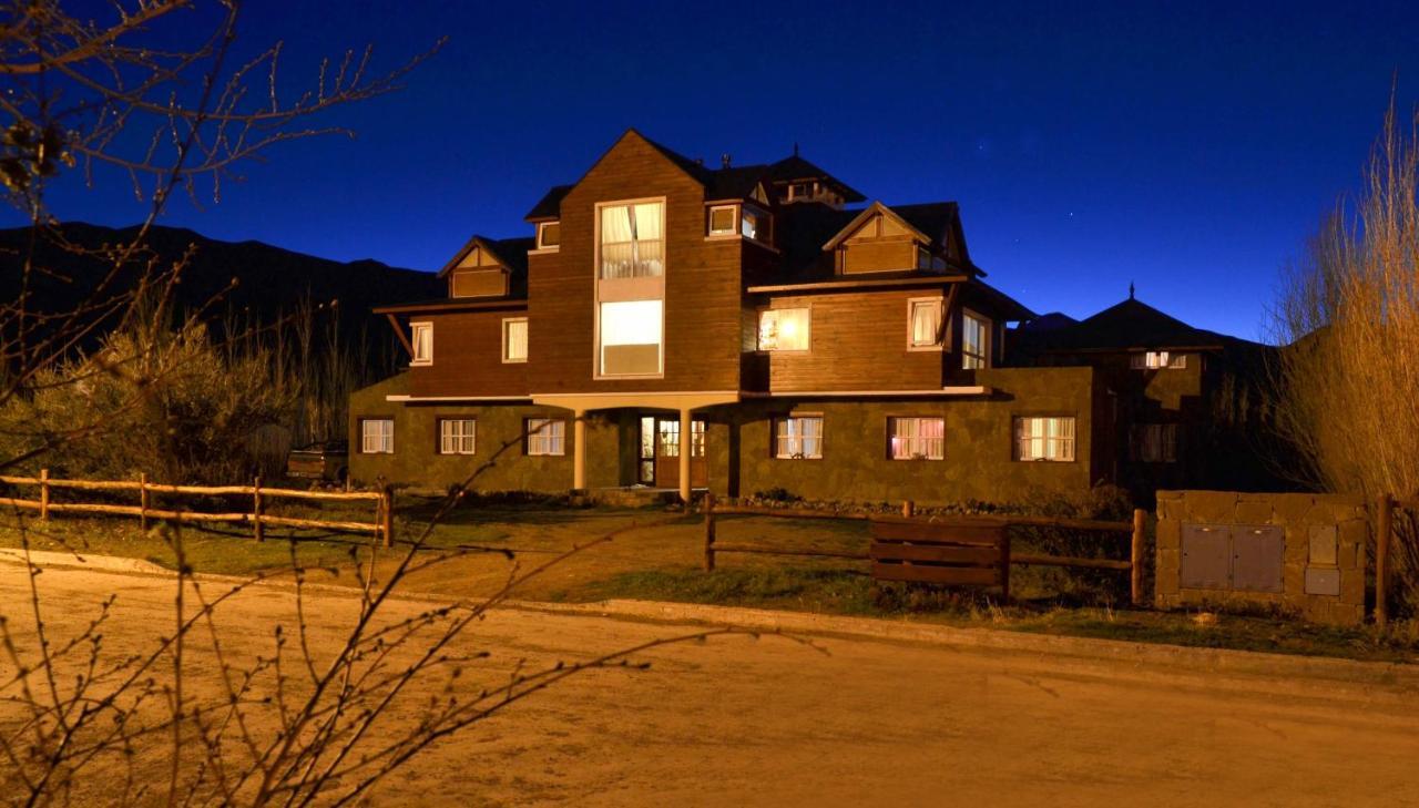 Rio Tarde Casa Patagonica Hotel Lago Posadas Buitenkant foto